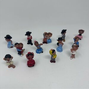 13 Vintage Spanish Terracotta Clay Mud People Figurines Flamenco Dancers Dancing